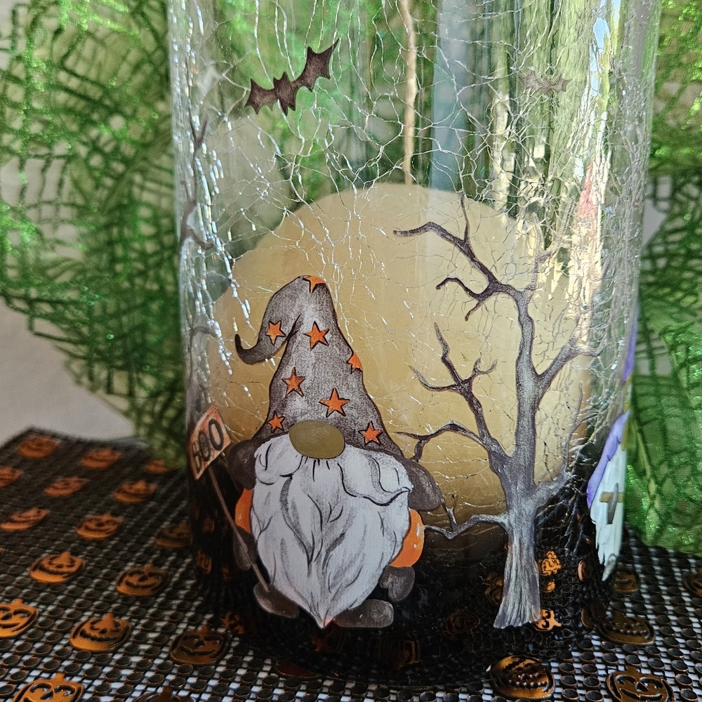 Yankee Candle Halloween Gnome Candle Holder - Black and Purple
